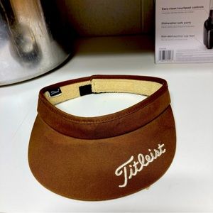 Titleist Visor Adjustable L Brown Tan  Embroidered Golf Flat Bill Sun Hat Cap